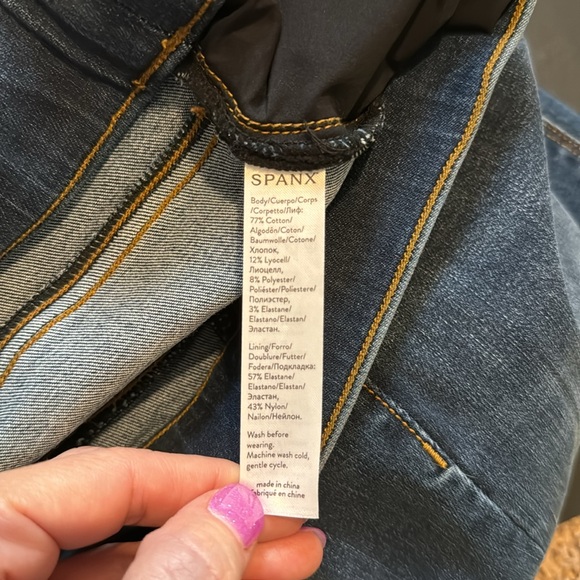 SPANX Distressed Denim Legging Size Medium NWT - Picture 7 of 7